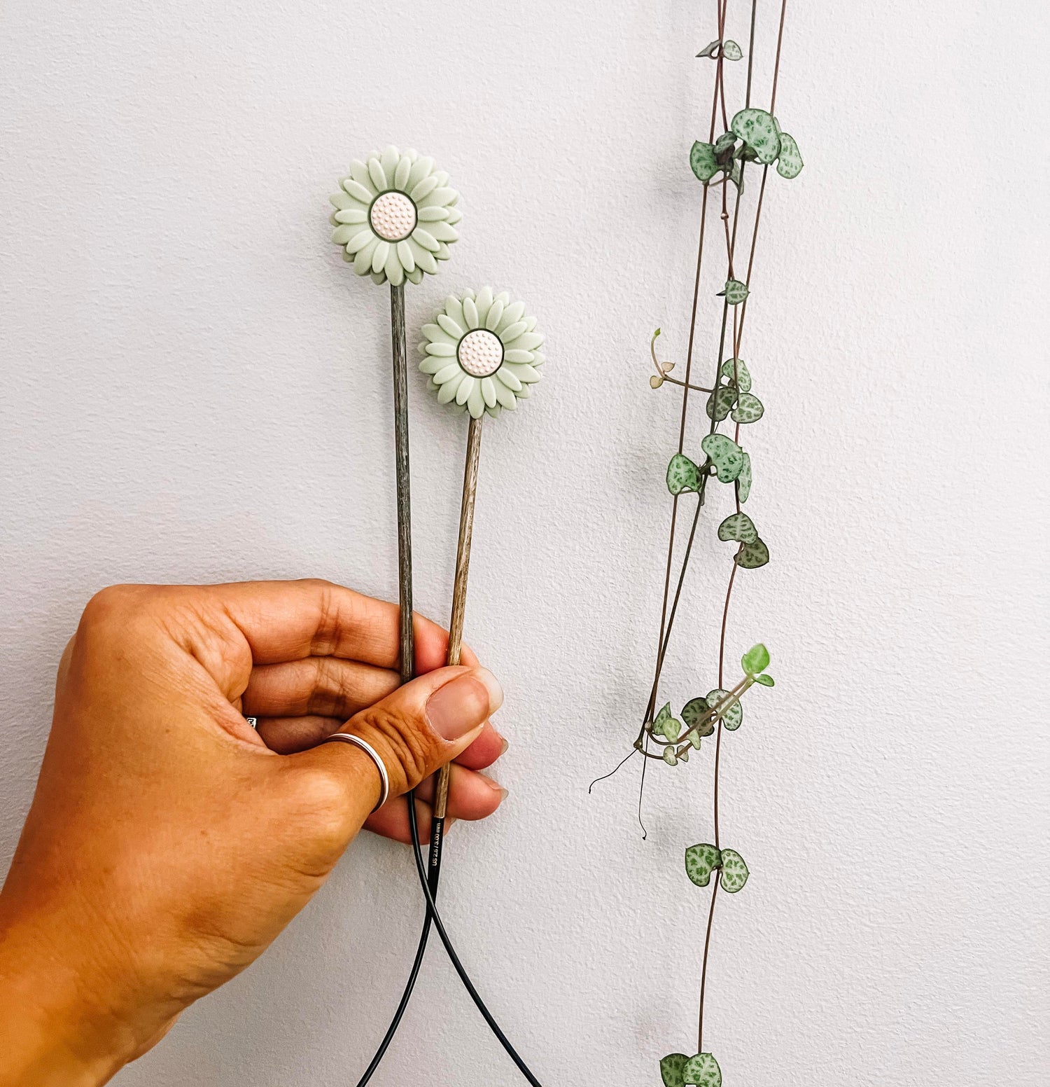 Sunflower Needle Stoppers