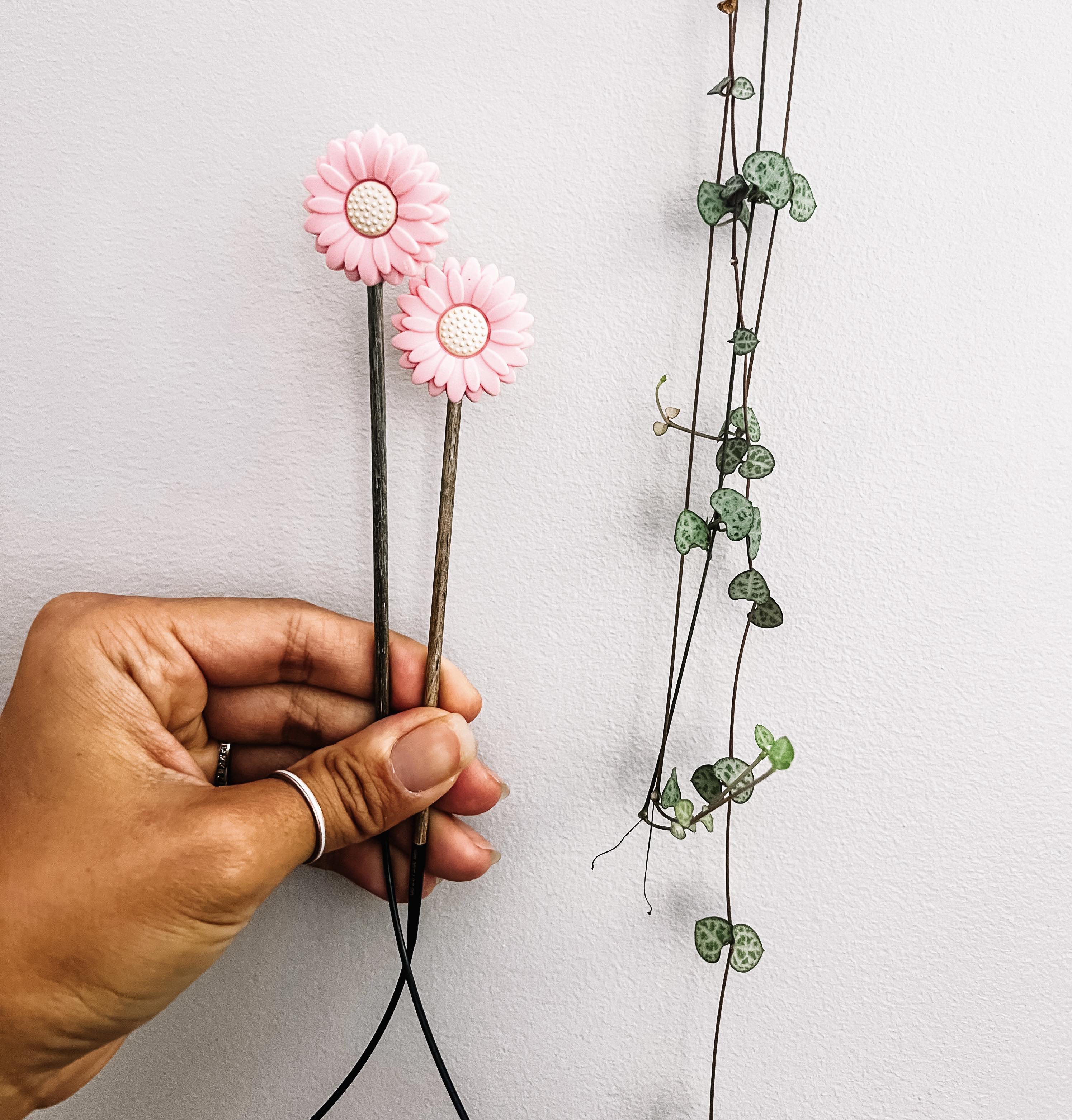 Sunflower Needle Stoppers