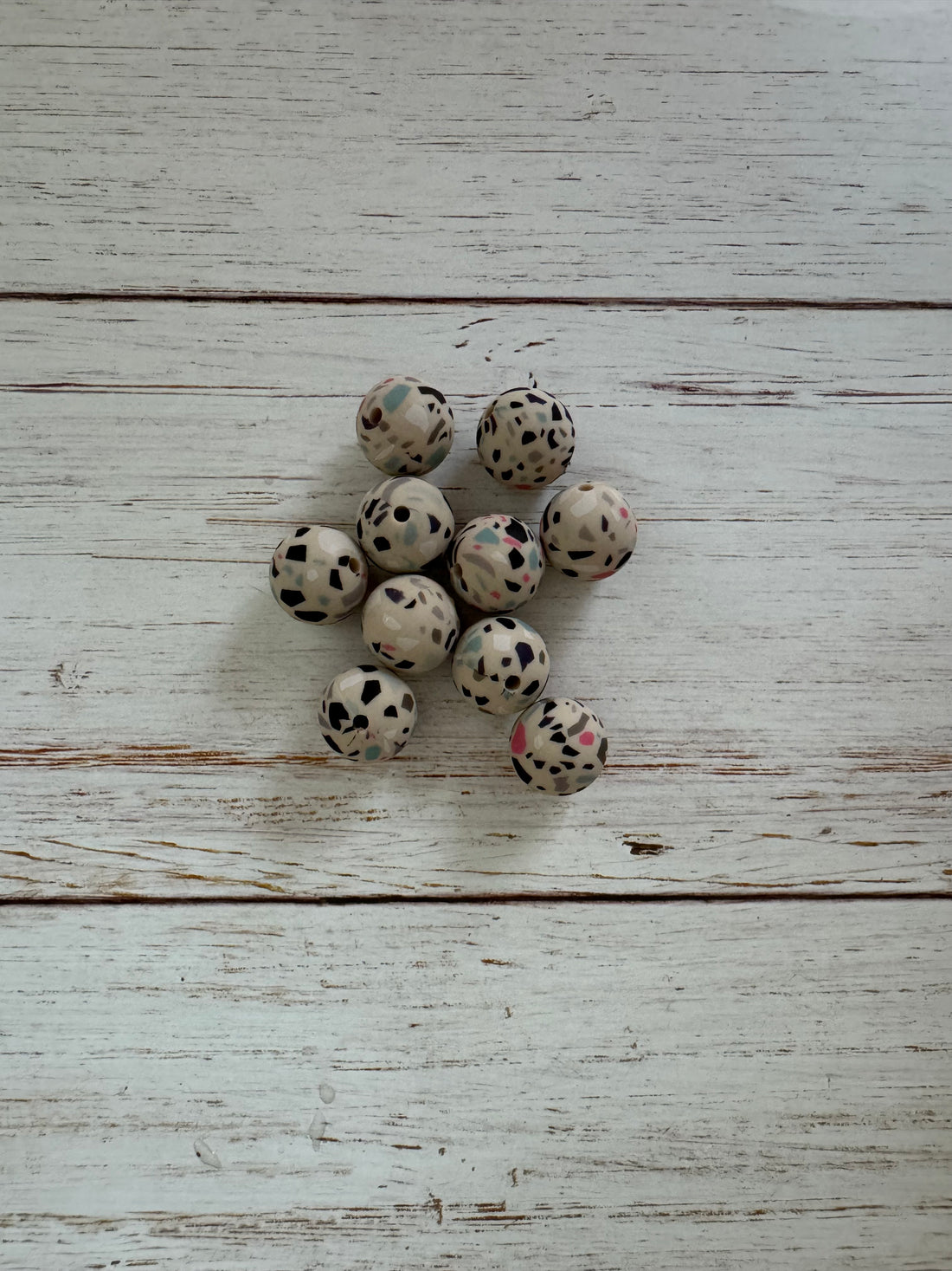 Round needle stoppers