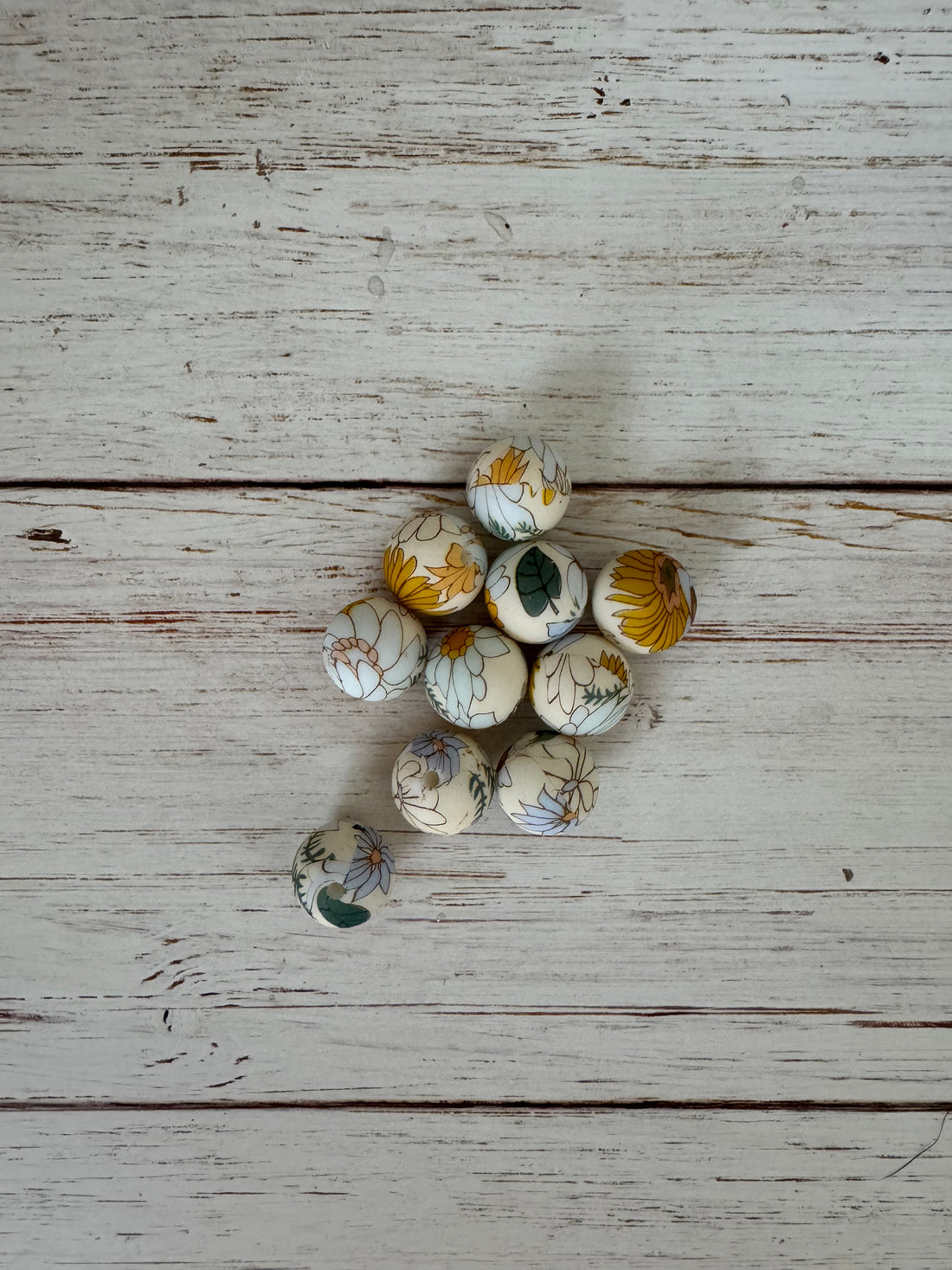 Round needle stoppers