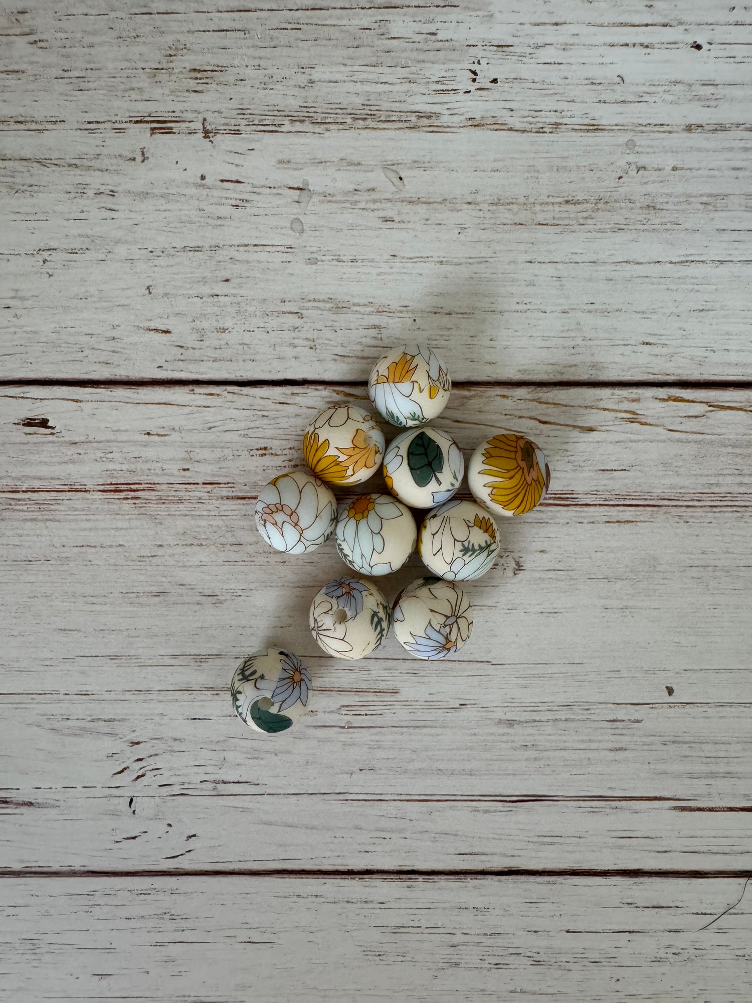 Round needle stoppers